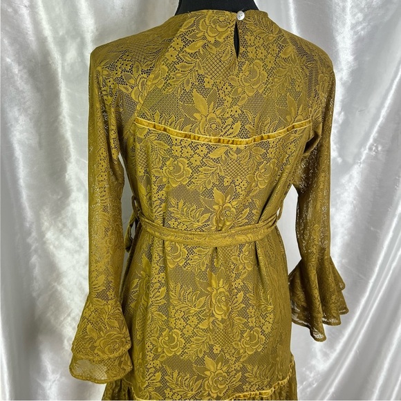 Mia Joy Mustard Lace Boho Mini Bell Sleeve Dress XS (See 📏) - Picture 8 of 14